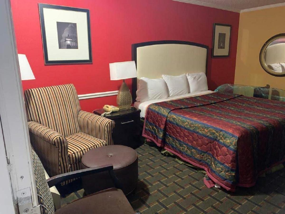 Stay Express Inn & Suites 데모폴리스 외부 사진